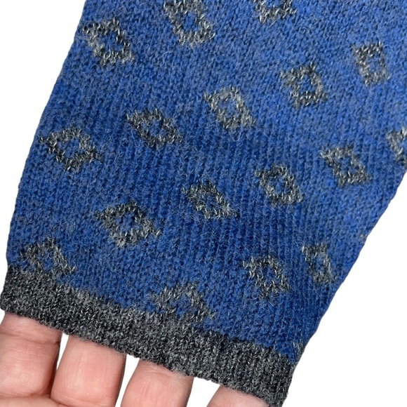 ROYAL ROBBINS Wool Asymmetrical Zip Cardigan Sweater - Picture 5 of 12